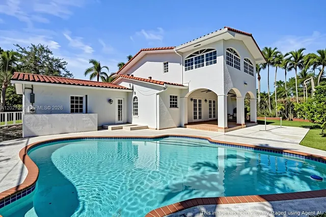 5-bedroom rental at 1534 Palancia Avenue, Coral Gables