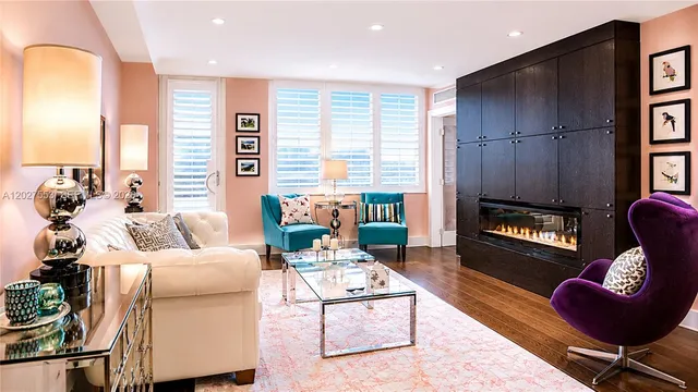 2-bedroom rental at 100 Lincoln Road #533, Miami Beach
