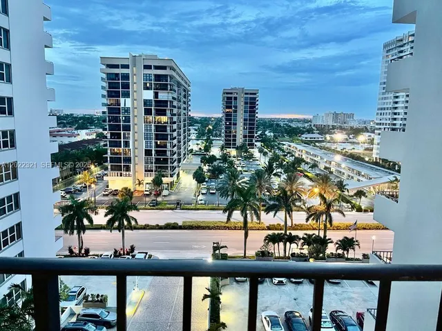 1-bedroom rental at 2030 S Ocean Drive #801, Hallandale Beach