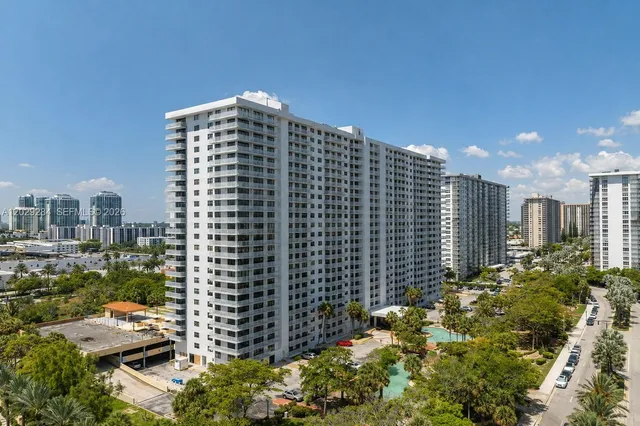 1-bedroom rental at 210 174th Street #515, Sunny Isles Beach