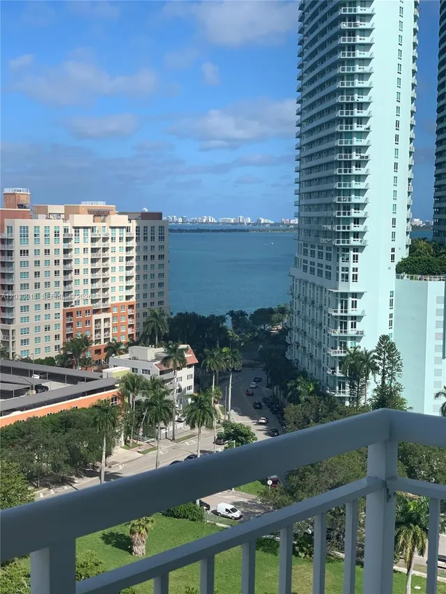 1-bedroom rental at 275 NE 18th 1709 #1709, Miami