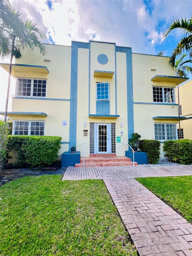 2-bedroom rental at 600 Euclid Avenue #5A, Miami Beach