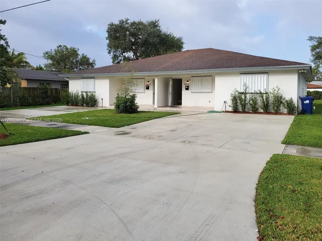 3-bedroom rental at 10372 NW 10th Avenue #10372, Miami