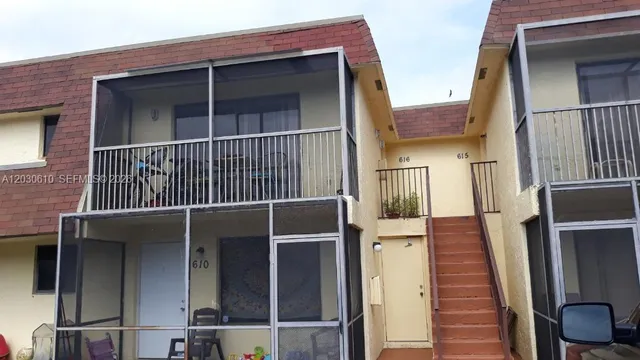 2-bedroom rental at 1085 S Flagler Avenue #616, Pompano Beach