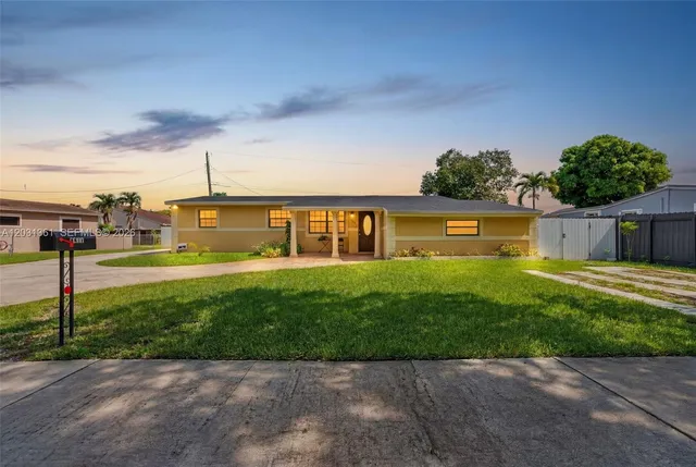 1-bedroom rental at 18930 NW 44th Court #C, Miami Gardens