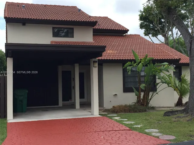 3-bedroom rental at 9082 SW 112 Place, Miami