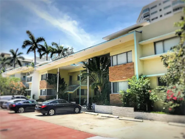 1-bedroom rental at 1840 James Avenue #10, Miami Beach