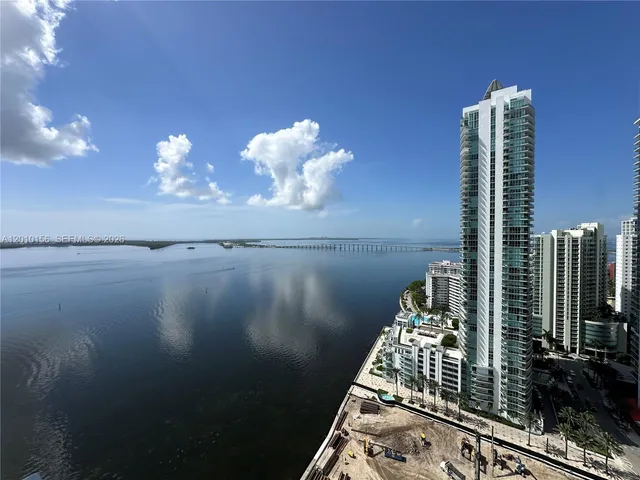 1-bedroom rental at 1155 Brickell Bay Drive #3007, Miami