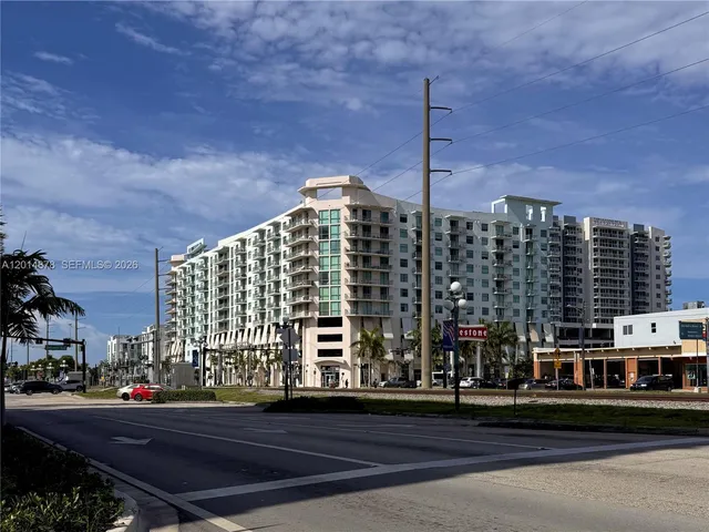 1-bedroom rental at 140 S Dixie Hwy 933 #933, Hollywood