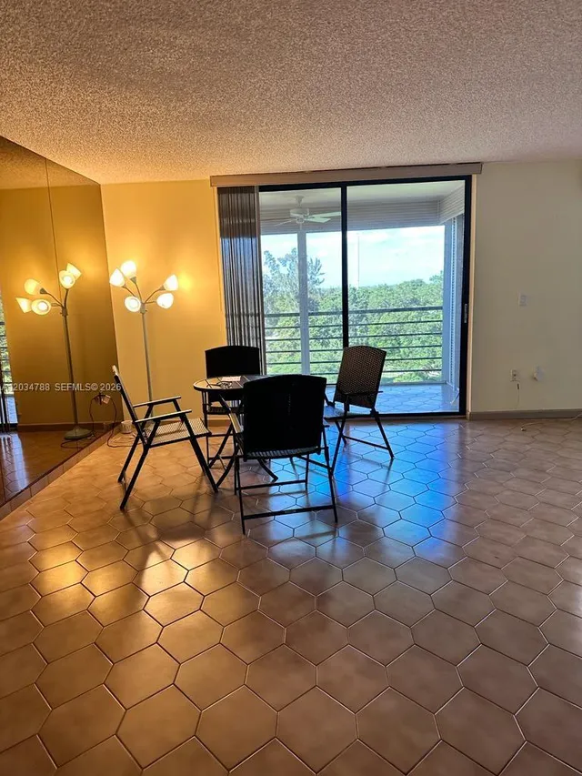 2-bedroom rental at 900 Saint Charles Place #708, Pembroke Pines
