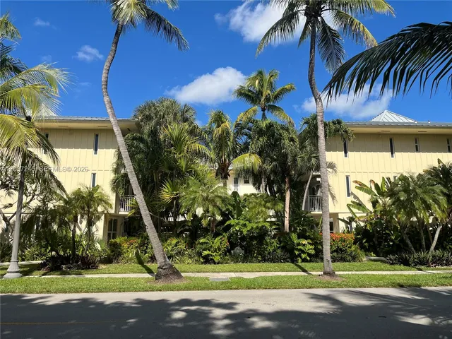 1-bedroom rental at 255 Sunrise Drive #103, Key Biscayne