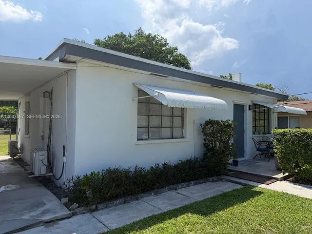 1-bedroom rental at 1324 N 58 Avenue #1, Hollywood