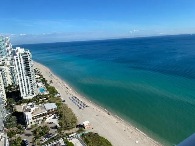 1-bedroom rental at 1830 S Ocean Drive #3112, Hallandale Beach