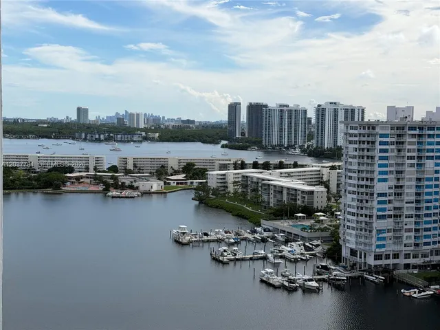 2-bedroom rental at 2801 NE 183rd Street #2107W, Aventura