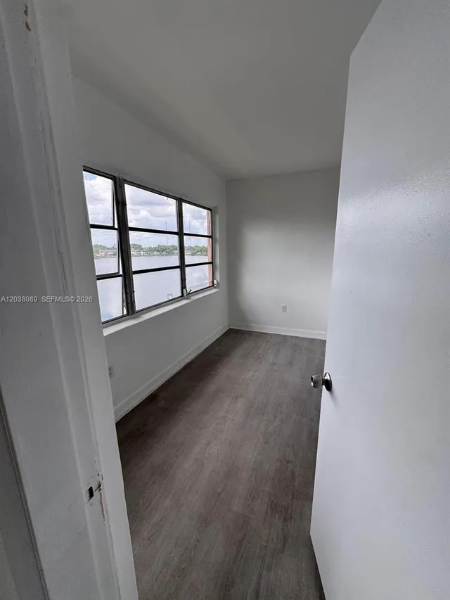 1-bedroom rental at 18700 NE 3rd Court #626, Miami