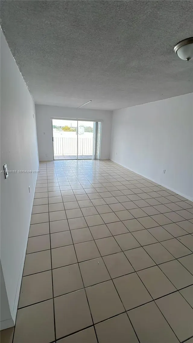 2-bedroom rental at 4480 Palm Avenue #402, Hialeah