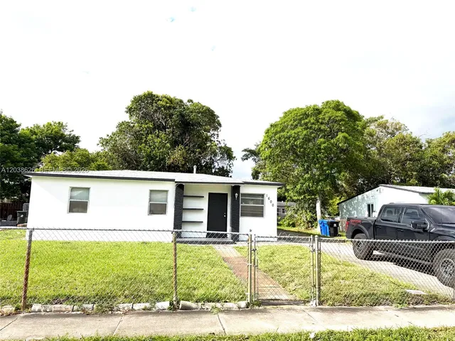 3-bedroom rental at 1600 NW 13th Court #1, Fort Lauderdale