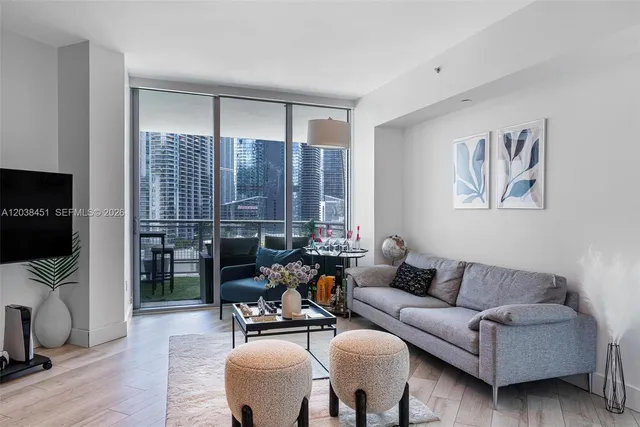 1-bedroom rental at 350 S Miami Avenue #2108, Miami