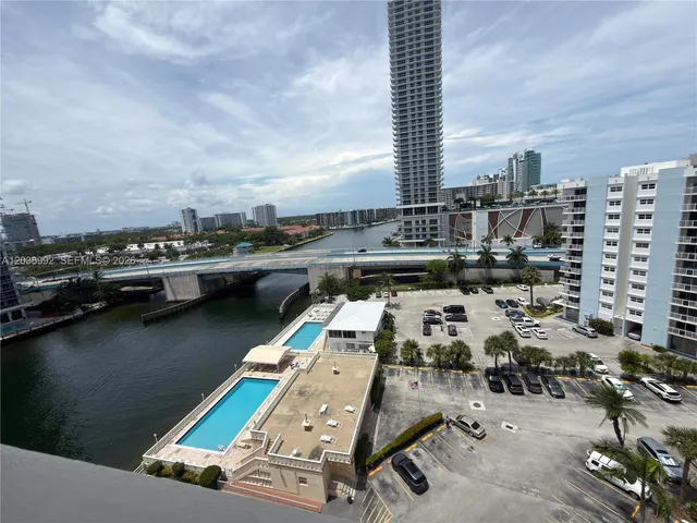 1-bedroom rental at 1817 S Ocean Drive #18, Hallandale Beach
