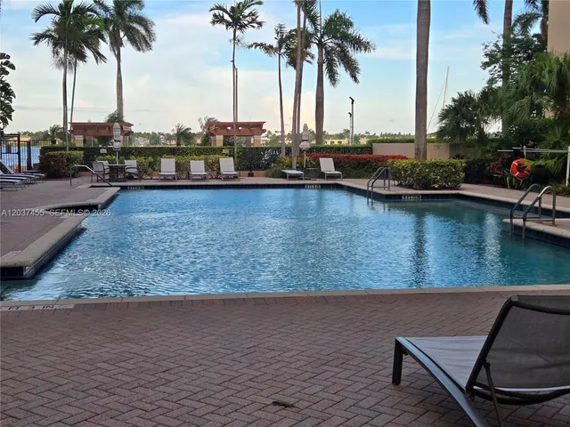 2-bedroom rental at 1801 N Flagler Drive #822, West Palm Beach