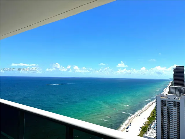 3-bedroom rental at 1830 S Ocean Drive #3303, Hallandale Beach