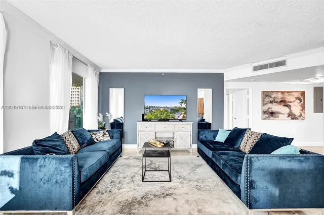 3-bedroom rental at 17555 NW Atlantic Boulevard #608, Sunny Isles Beach