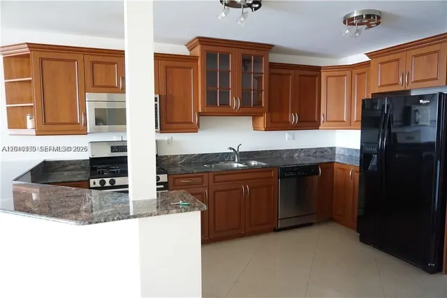 2-bedroom rental at 3140 S Ocean Drive #1510, Hallandale Beach