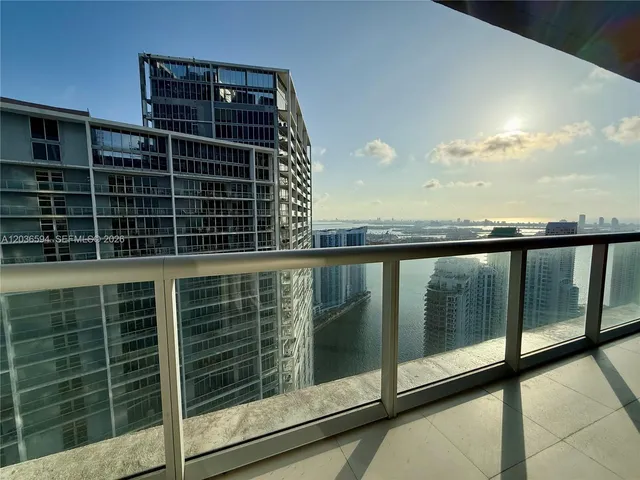 1-bedroom rental at 495 Brickell Avenue #5106, Miami
