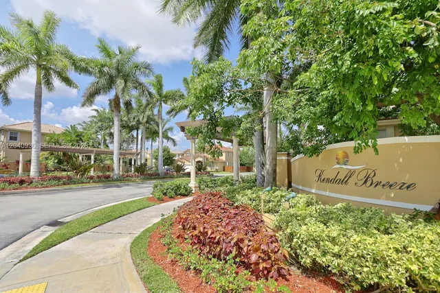 3-bedroom rental at 12361 SW 123rd Terrace, Miami