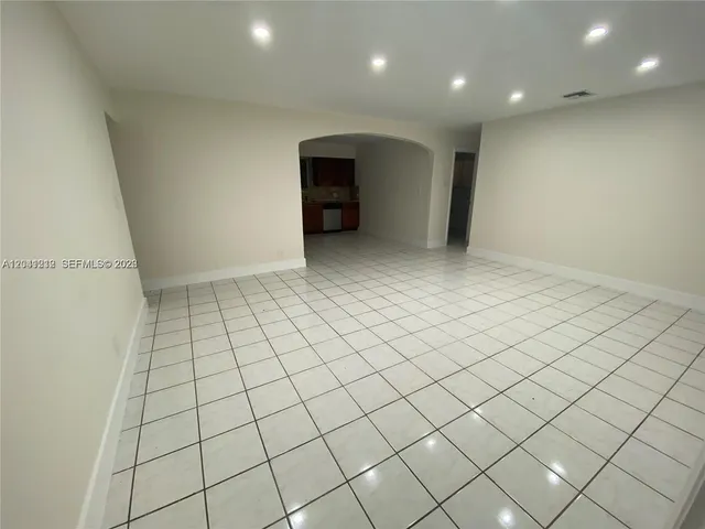 3-bedroom rental at 1727 Washington Street #1727, Hollywood