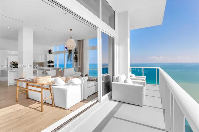 3-bedroom rental at 102 24th Street #PH1610, Miami Beach