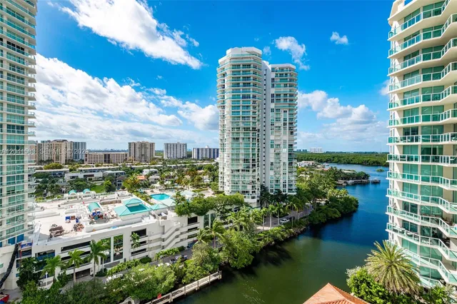 3-bedroom rental at 200 Sunny Isles Boulevard #21204, Sunny Isles Beach
