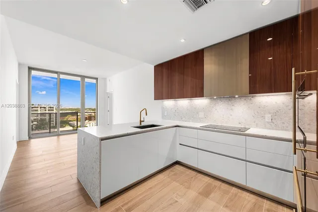 2-bedroom rental at 2678 Tigertail Avenue #1005, Miami