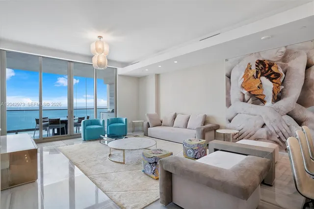 4-bedroom rental at 17901 Collins Avenue #902, Sunny Isles Beach