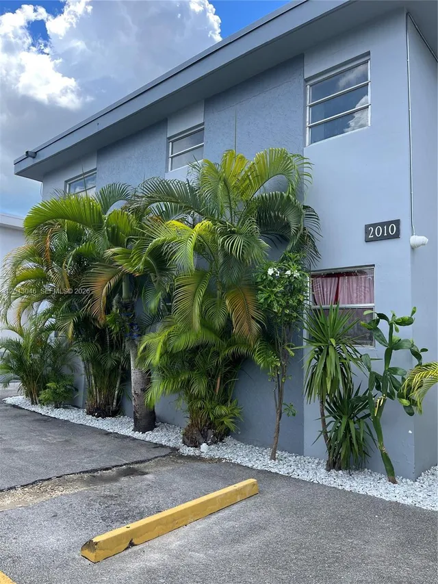 2-bedroom rental at 2010 SW 6th Street #4, Miami