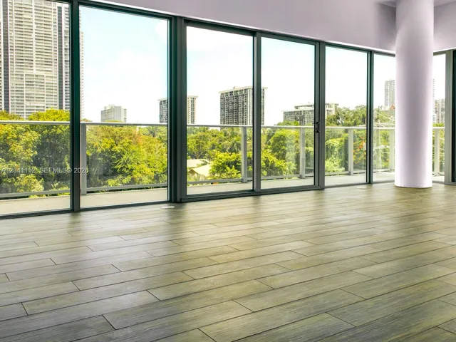 3-bedroom rental at 1600 SW 1st Avenue #401, Miami