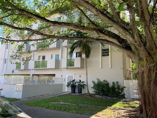 2-bedroom rental at 130 Mendoza Avenue #33, Coral Gables