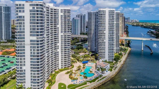 2-bedroom rental at 3600 Mystic Pointe Drive #1401, Aventura
