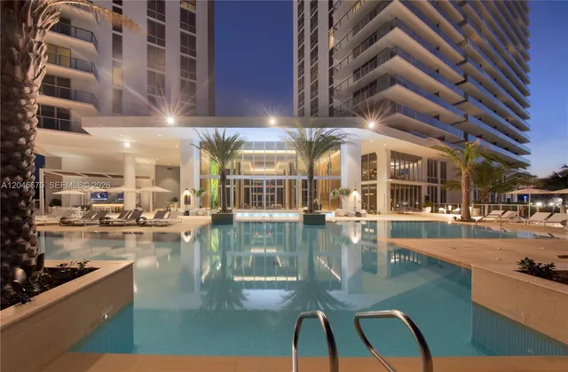 3-bedroom rental at 16385 Biscayne Boulevard #2601, North Miami Beach