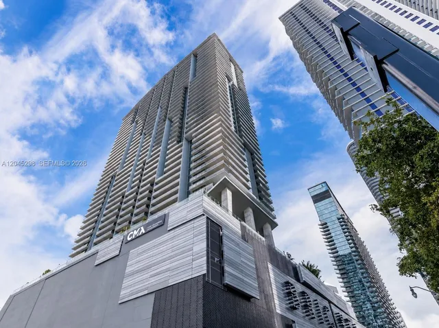 2-bedroom rental at 88 SW 7th Street #1511, Miami