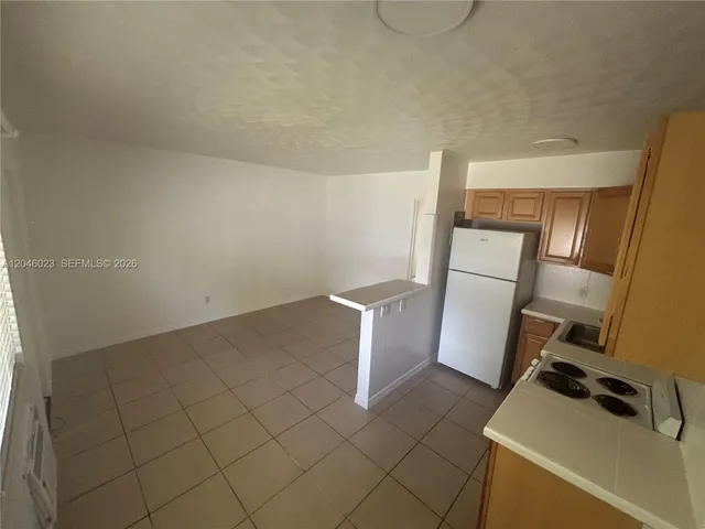 1-bedroom rental at 1211 NE 6th Street #2, Fort Lauderdale