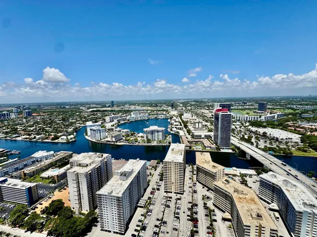 2-bedroom rental at 1830 S Ocean Drive #4806, Hallandale Beach