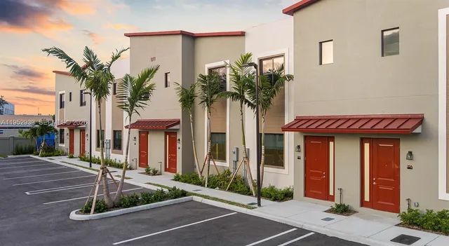 1-bedroom rental at 1001 NE 58th Street #B 12104, Oakland Park