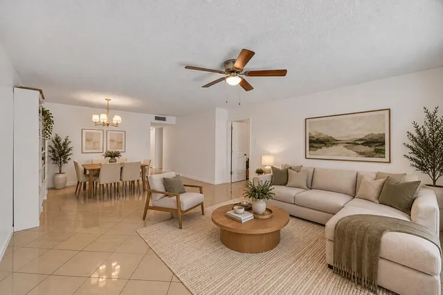 2-bedroom home at 134 S Cypress Road #425, Pompano Beach