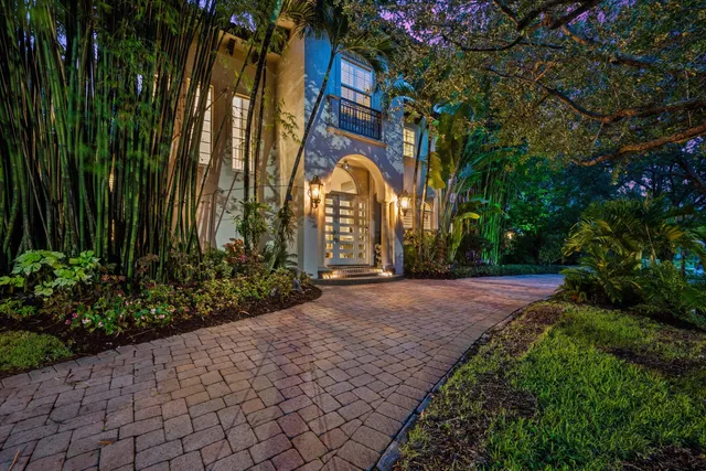 5-bedroom home at 4699 Gleneagles Drive, Boynton Beach