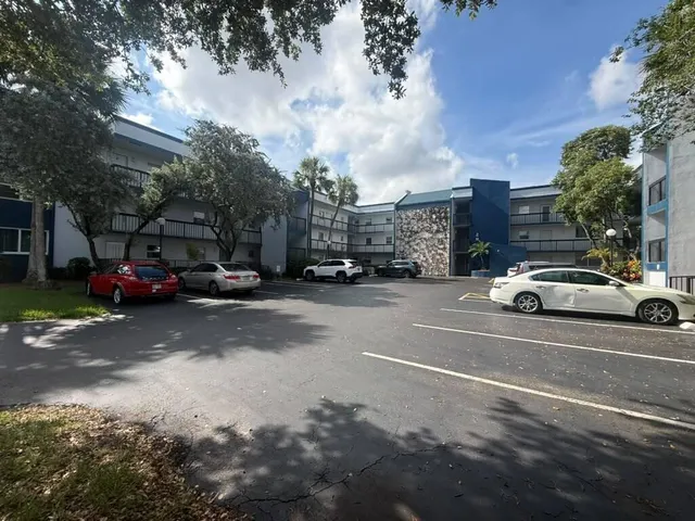 1-bedroom home at 3210 Holiday Springs Boulevard #2-103, Margate