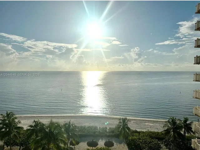 2-bedroom home at 1111 Crandon Blvd B705 #B705, Key Biscayne