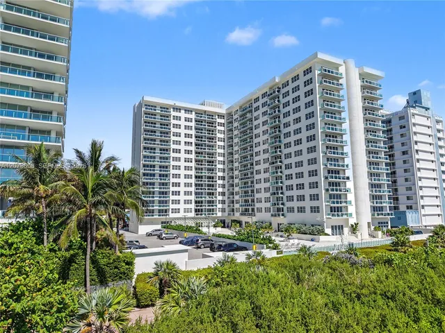 2-bedroom home at 6917 Collins Avenue #605, Miami Beach