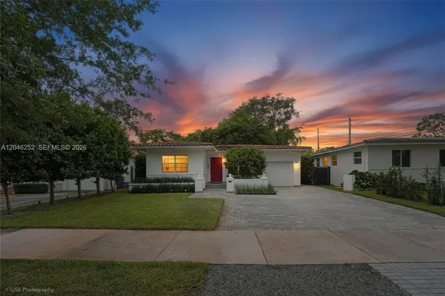 3-bedroom home at 1556 Catalonia Avenue, Coral Gables