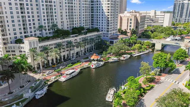 9-bedroom home at 511 SE 5 Avenue #8,9,11, Fort Lauderdale
